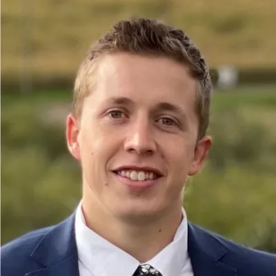 Riley Docherty Headshot