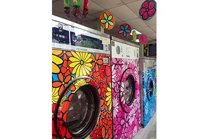 MACtac Partners with Portraits of Hope, Donates Adhesive Vinyl