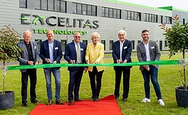 Excelitas Gottingen ribbon cutting