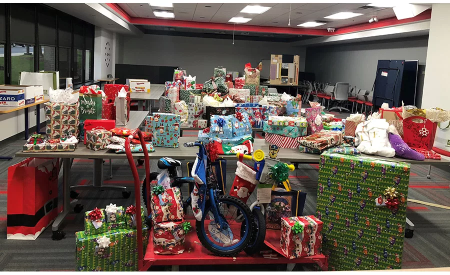 Mactac adopt a family