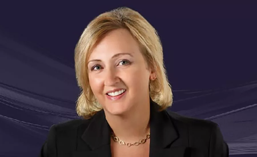 Photo of Lori Gobris