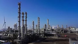 Picture of a chemical facility