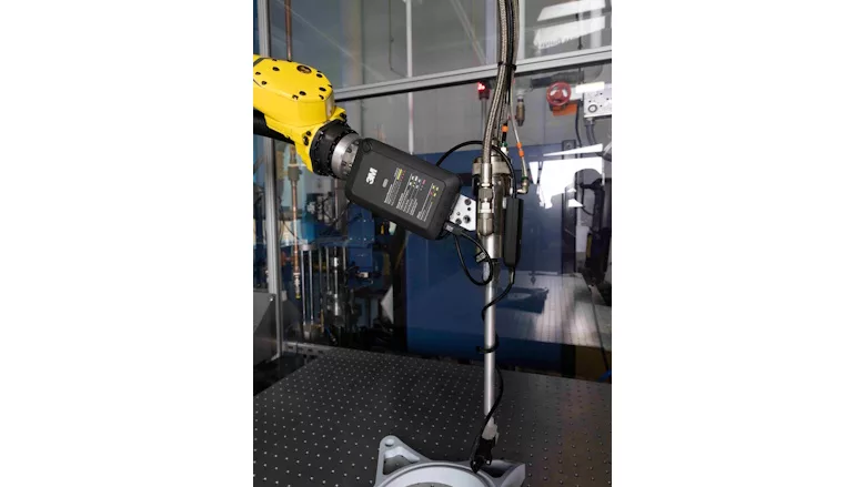 Picture of adhesive dispensing equipment