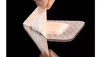 Skin-friendly silicone adhesive from WACKER Picture of a bandage