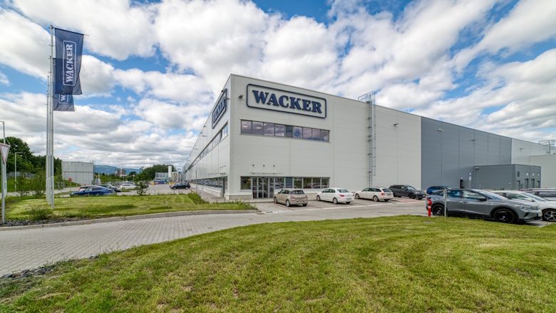 WACKER Opens Specialty Silicones Production Site in Czech Republic
