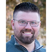 JonConnealy-Headshot